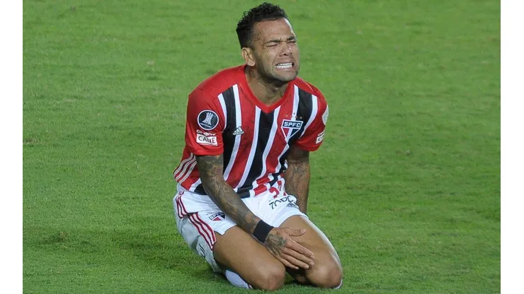 Camisa 10 se lesionou diante do Racing - Foto: FotoBaires/AGIF.
