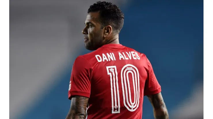 Daniel Alves é um dos pilares do São Paulo