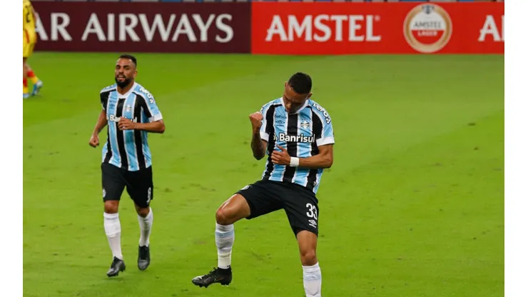 Tricolor aplicou uma sonora goleada diante do Aragua (Foto: Maxi Franzoi/AGIF)