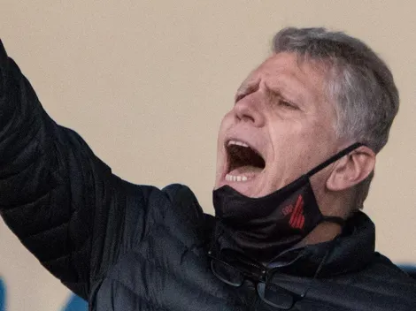 Titular nos Aspirantes e sem chances no profissional, meia renova com o Athletico