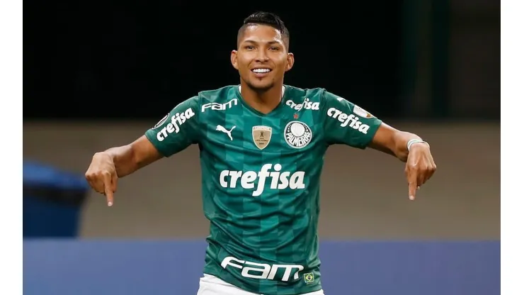Rony chegou a quatro gols na Libertadores