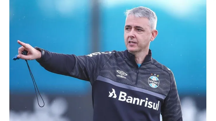 Tiago Nunes deve receber novidades em breve no Tricolor - Foto: Lucas Uebel/Flickr Oficial do Grêmio/Divulgação.