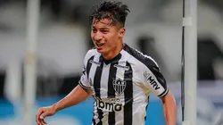 Alan Franco em ação pelo Atlético-MG - Foto: Bruno Cantini / Agência Galo / Atlético