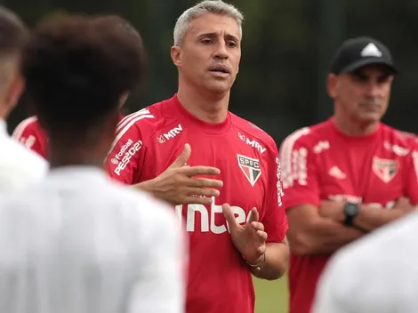 Atacante tem vínculo encerrando e decisão fica para Crespo