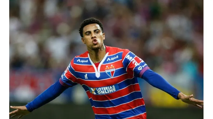 Gustagol 'se oferece' ao Flamengo