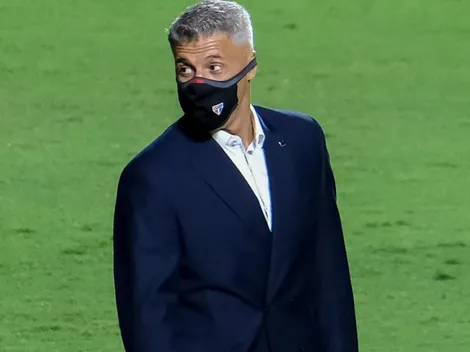 Crespo contém empolgação diante de bom momento e pede "pés no chão"