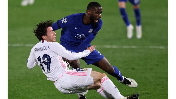 O equilíbrio marcou a partida do Alfredo Di Stéfano (Foto: Getty Images)