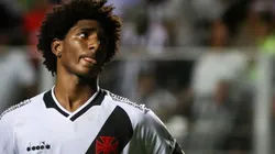 Atacante vai precisar remar para reconquistar uma vaga no time - Foto: Fernando Moreno/AGIF.