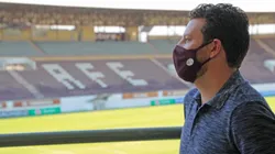 Elano é o novo técnico da Ferroviária