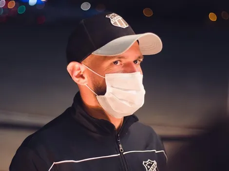 Delegação do Ceará é flagrada quebrando protocolo da Conmebol na Argentina e entidade deve enviar multa pesada