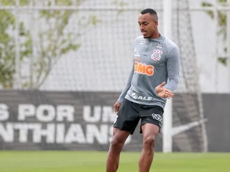 Raul comemora bom momento do Corinthians com gol