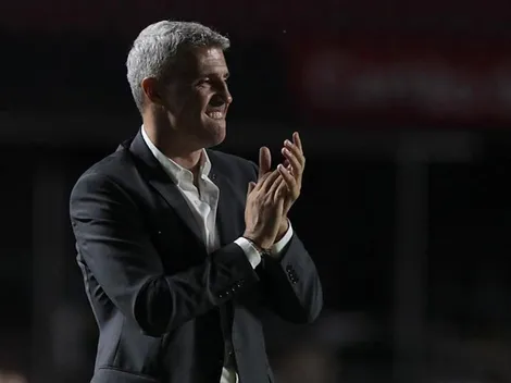 “É questão de escutar Daniel Alves” Crespo se rende ao camisa 10 e enfatiza nova projeção ao jogador