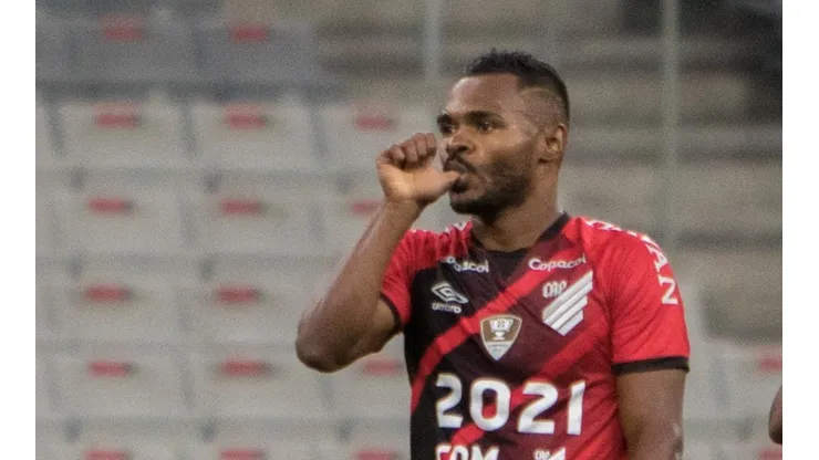 Foto: Robson Mafra/AGIF