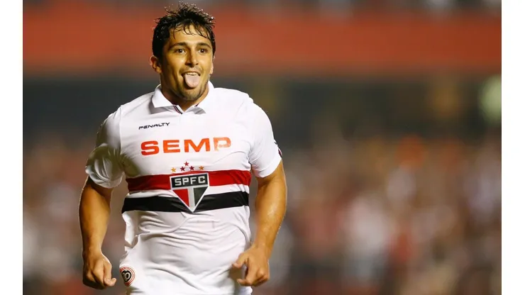 Atacante atuou no São Paulo no ano de 2013 (Foto: Piervi Fonseca/AGIF)