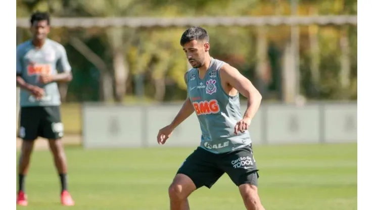 Camacho vê Corinthians forte para ganhar a Sul-Americana, mas alerta para possíveis dificuldades