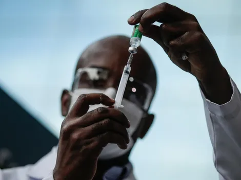 São Paulo irá vacinar pessoas com Síndrome de Down e trabalhadores de transportes coletivos