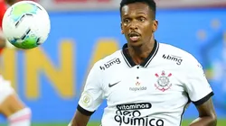 Atacante está longe de ser destaque como em 2017 - Foto: Pedro H. Tesch/AGIF.