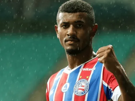 Buscando reposição para Thiago, Bellintani estuda proposta por atacante do Fluminense