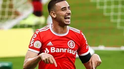 Atacante voltou a balançar as redes - Foto: Pedro H. Tesch/AGIF.