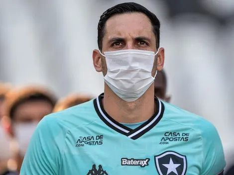 Botafogo responde chance de negociar Gatito com Sport
