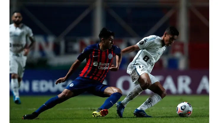 Santos x San Lorenzo se enfrentam nesta terça-feira (13), pela Libertadores. (Foto: Getty Images)