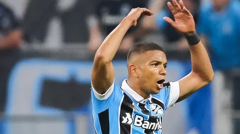 David Braz não é mais jogador do Grêmio - Foto: Pedro H. Tesch/AGIF.