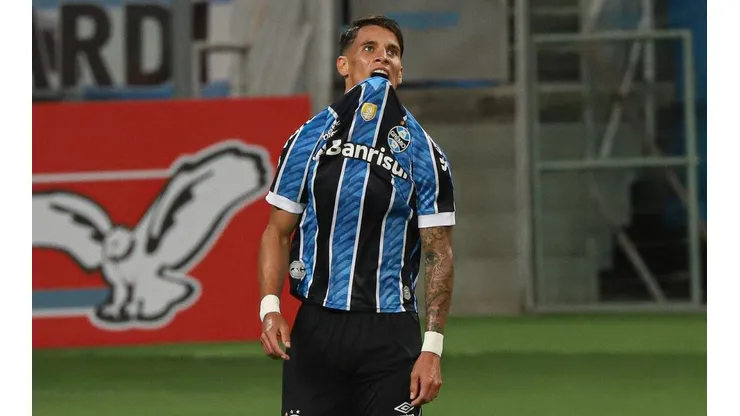 Ferreira teve um gol legítimo anulado na partida - Foto: Maxi Franzoi/AGIF.