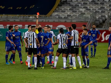 Hulk apavora Pottker no vestiário e vídeo capta tudo: “Você é covarde, juvenil do c***, vai otário "