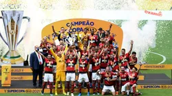 Título do Flaem cima do Palmeiras gera zoação na internet. (Foto: AGIF)