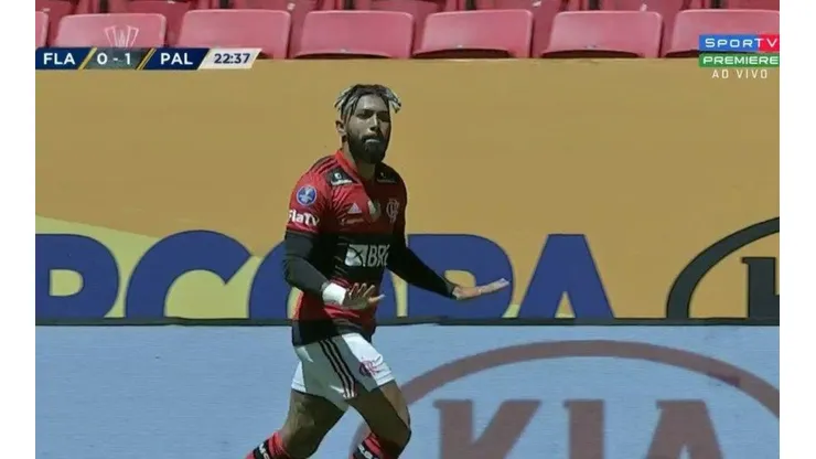 Gabogol empata para o Flamengo na Supercopa do Brasil. (Foto: Reprodução TV)