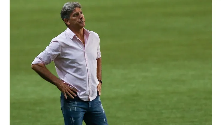 Treinador teceu críticas duras à arbitragem (Foto: Getty Images)