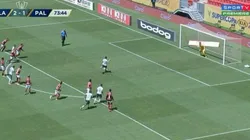 Veiga empata a partida contra o Flamengo pela Supercopa do Brasil neste domingo (11). (Foto: Reprodução TV)