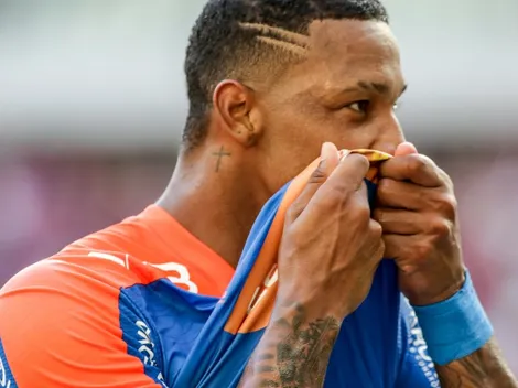 Cabe? David, do Fortaleza, é oferecido a Ceni e revolta Nação na web