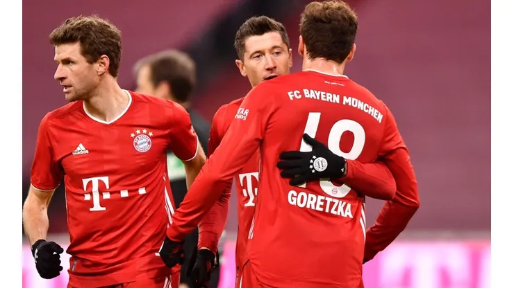 Bayern de Munique tenta superar desfalques nesta terça-feira (07), contra o PSG, pela Champions League