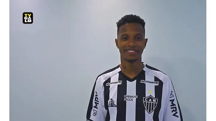 Tchê Tchê já treina com o elenco do Atlético-MG e espera regularização no BID para estrear pelo clube mineiro. (Foto: Reprodução Twitter)