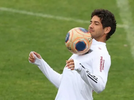 Pato relembra sua saída do São Paulo e nega atrito com Daniel Alves