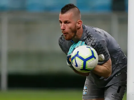 PV nega rescisão no Grêmio, mas revela: "Dará preferência a propostas de fora"