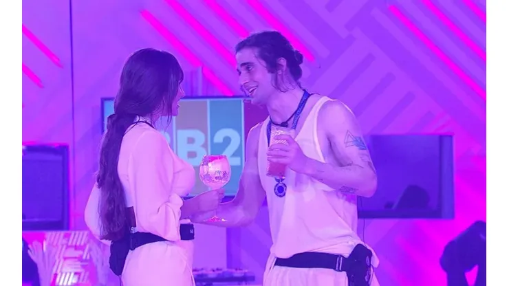 BBB 21: Fiuk e Thaís tiveram um desentendimento após brincadeira entre o cantor e Juliette