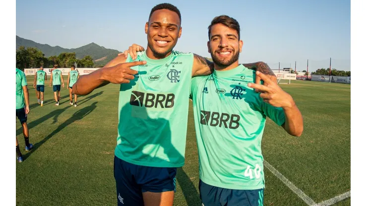 Athletico mira contratação de joia do Flamengo