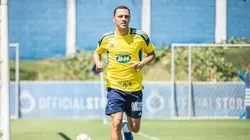Sérgio Rodrigues apostou em cuidados extracampo e em polivalência de Rômulo para repatriar o jogador