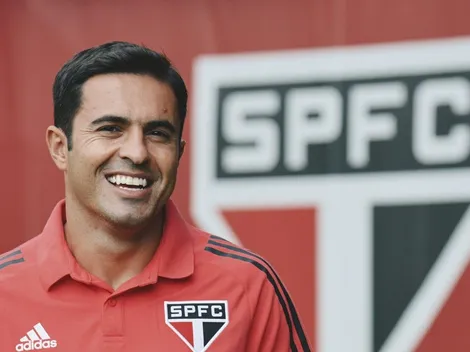 Éder arrepia em apresentação no SPFC