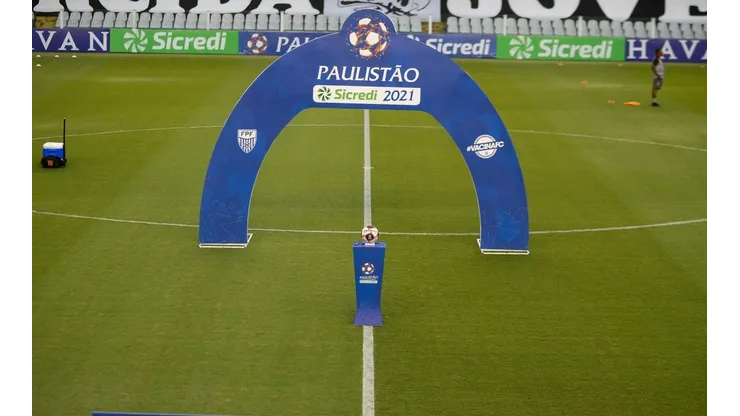 Federação Paulista de Futebol faz protocolo mais rígido para tentar convencer o Ministério Público a liberar a volta do Paulistão. (Foto: AGIF)