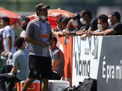 Atlético-MG realiza coletivo entre time principal e sub-20