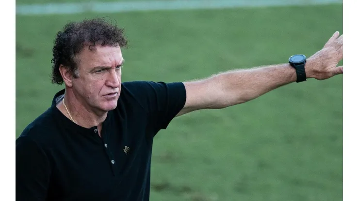 Cuca não deve contar com o jogador no elenco - Foto: Ettore Chiereguini/AGIF.