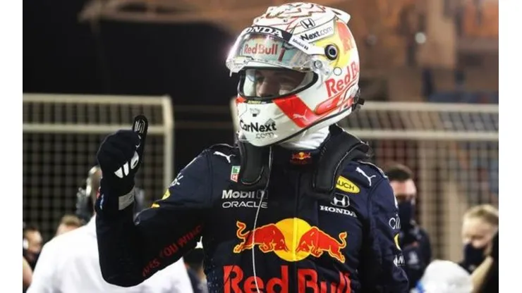 Max Verstappen conquista a primeira pole da Fórmula 1 em 2021. (Foto: Getty Images)