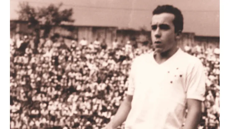 Ex-jogador foi vacinado nesta sexta-feira (Foto: Reprodução/Instagram/Cruzeiro)