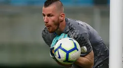 Paulo Victor era a primeira opção dos paraguaios - Foto: Jeferson Guareze/AGIF.