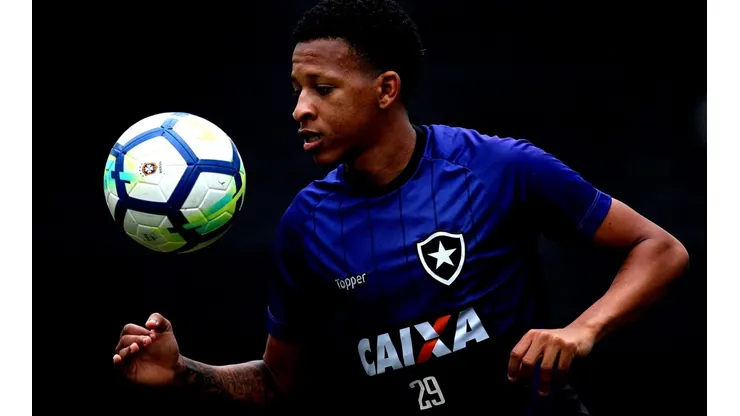Interesse em Bochecha faz Coritiba se manifestar: "Nosso orçamento está bem redondo"