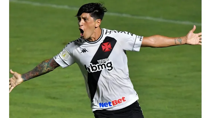 Atacante se destacou pelo Vasco - Foto: Thiago Ribeiro/AGIF.