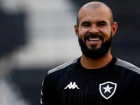 Sport confirma proposta a Zé Welison e propõe pagar até 70% dos salários